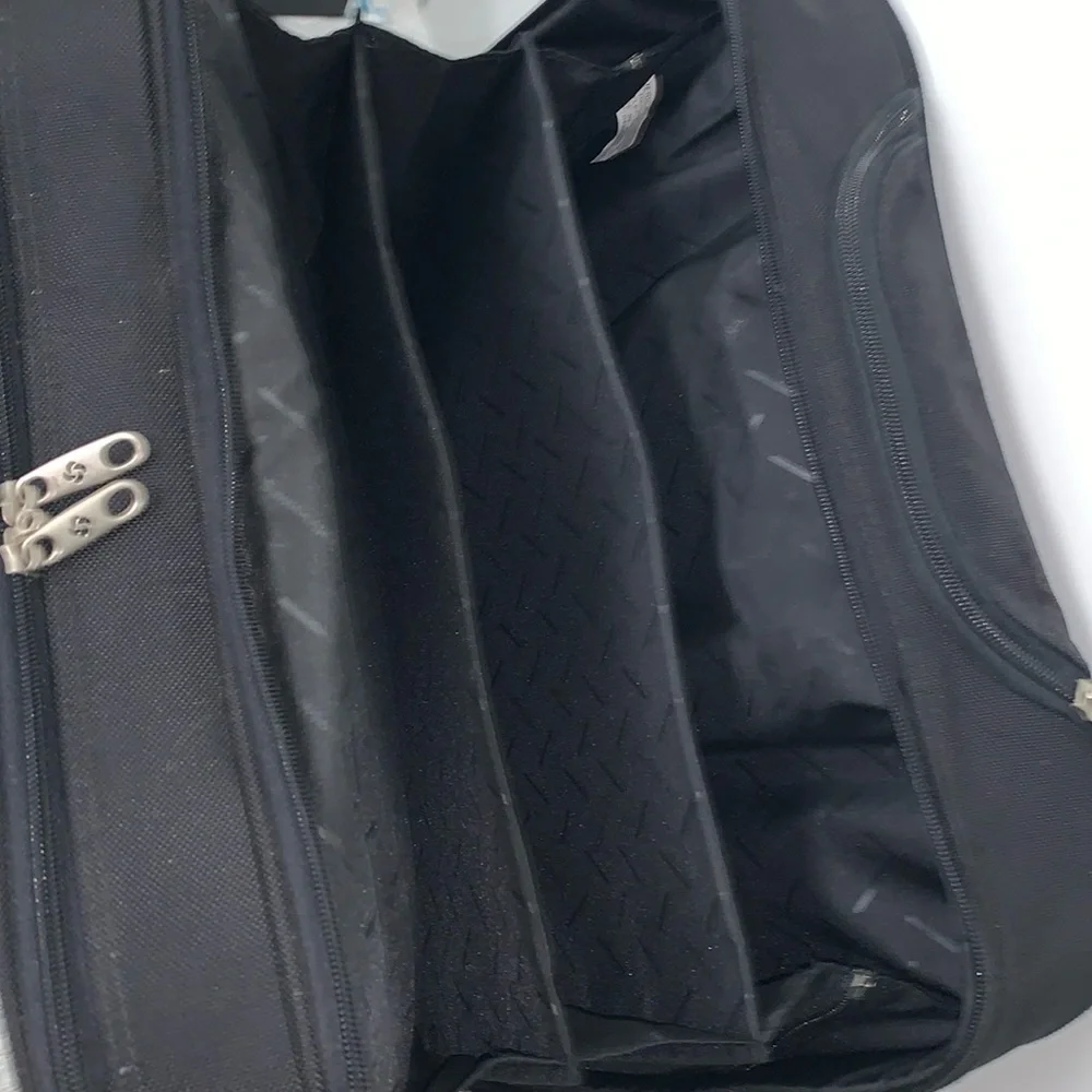 EUC Samsonite carry-on/laptop/briefcase excellent used condition, black. - Picture 8 of 17